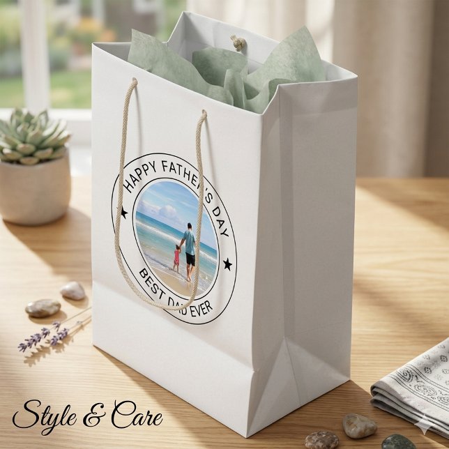 Moyen Sac Cadeau Blanc de Style Classique pour la Fête d (Classic Style Fathers Day White Medium Gift Bag)