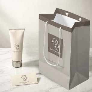 Moyen Sac cadeau en papier beige neutre minimaliste pour