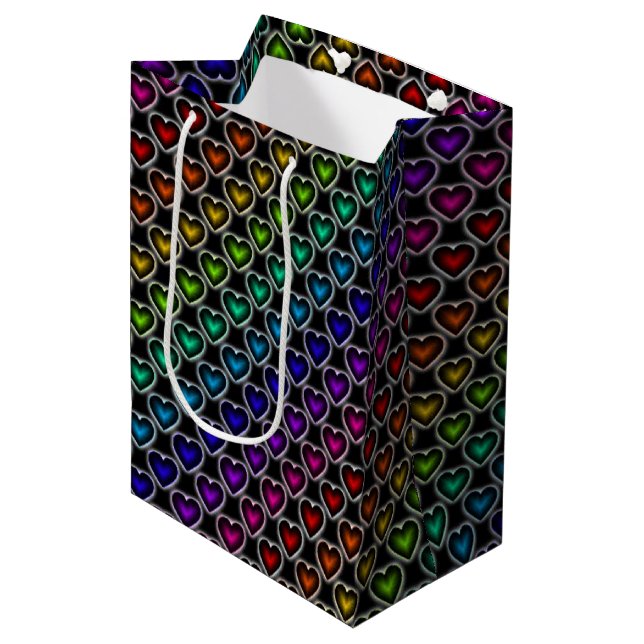 Moyen Sac cadeau Motif Rainbow Hearts (Devant Angle)