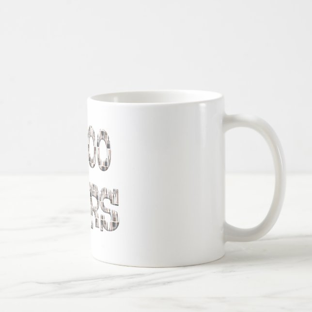 Mug 10000 hours with an overlay of paint brushes. (Droite)