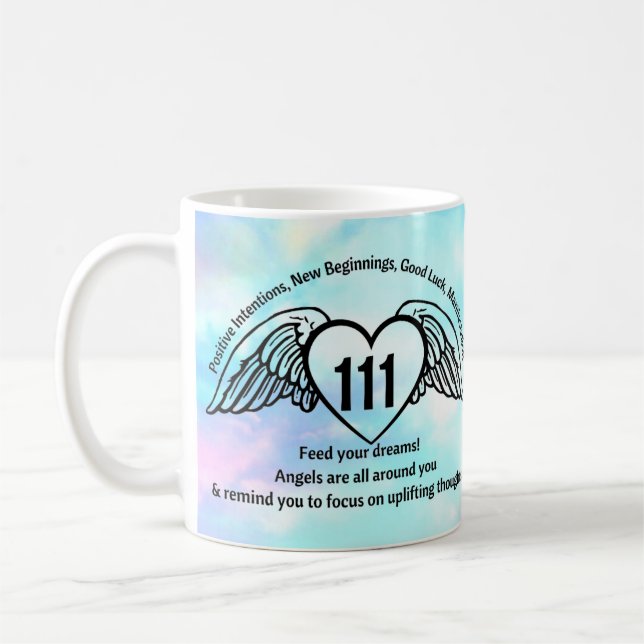 Mug 111 Numéros d'ange Blue Pastel Sky Affirmation Nom (Gauche)
