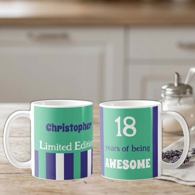 Mug 18 ans d'en être formidable nom vert violet (Créateur téléchargé)
