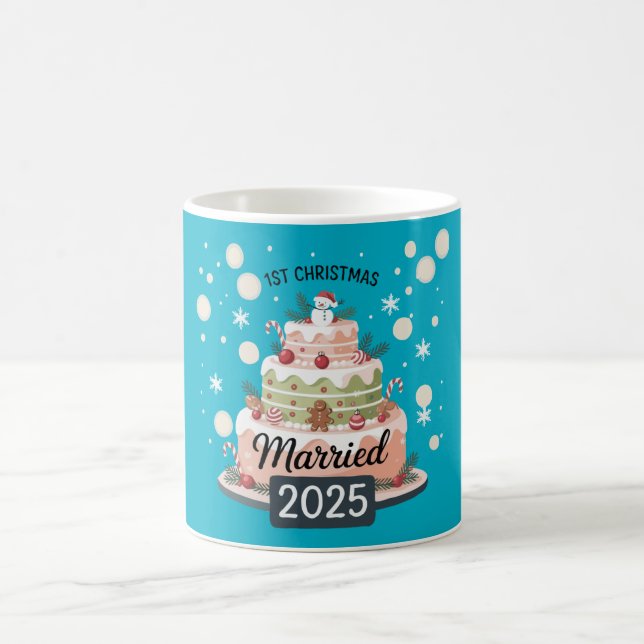 Mug 1er Noël de Mariage 2025 | Gâteau de Fêtes de Fin  (Centre)
