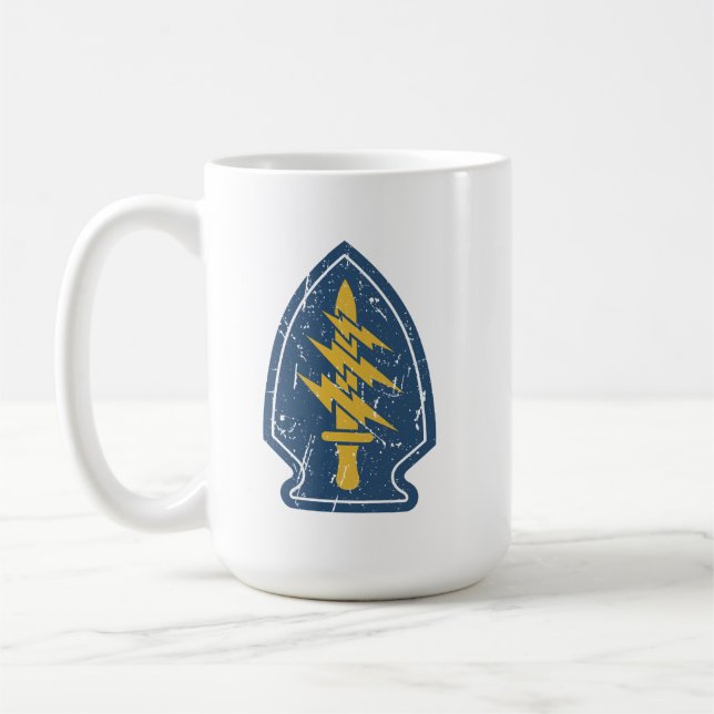 Mug 1st Special Forces Command (Airborne). (Gauche)