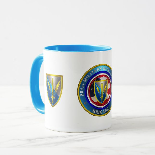 Mug 201e Brigade de renseignement militaire expédition (Devant gauche)