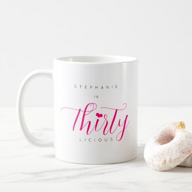 Mug 30e anniversaire moderne Trente licious texte rose (Avec donut)