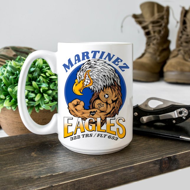 Mug 322 Eagles Air Force BMT Graduation Cadeau personn (322 TRS Eagles Air Force Basic Military Training Graduation gift Airman graduate proud mom or dad)