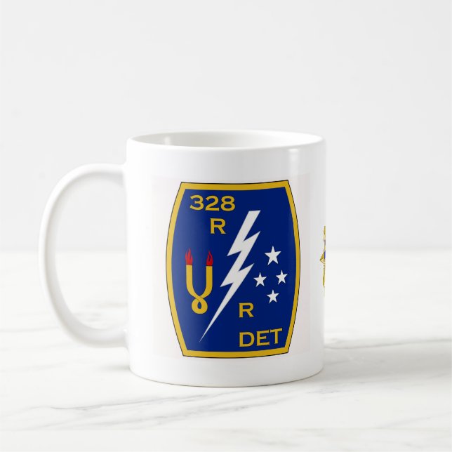 Mug 328th Recherche par radio Det - vétéran 2 d'asa (Gauche)