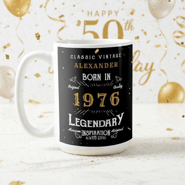 Mug 50e Anniversaire 1976 Legend Retro (1976 coffee mug on a white and gold background.)