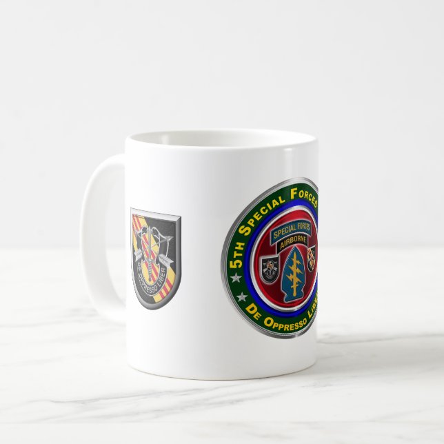 Mug 5e Groupe des forces spéciales aéroporté (Devant gauche)
