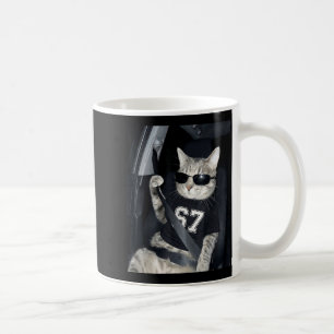 Mug 67 Chat portant des lunettes de soleil Gen Alpha D