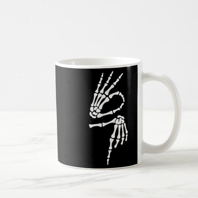 Mug 67 Meme Skeleton Hand 6 7 Halloween Six Seven  (Droite)