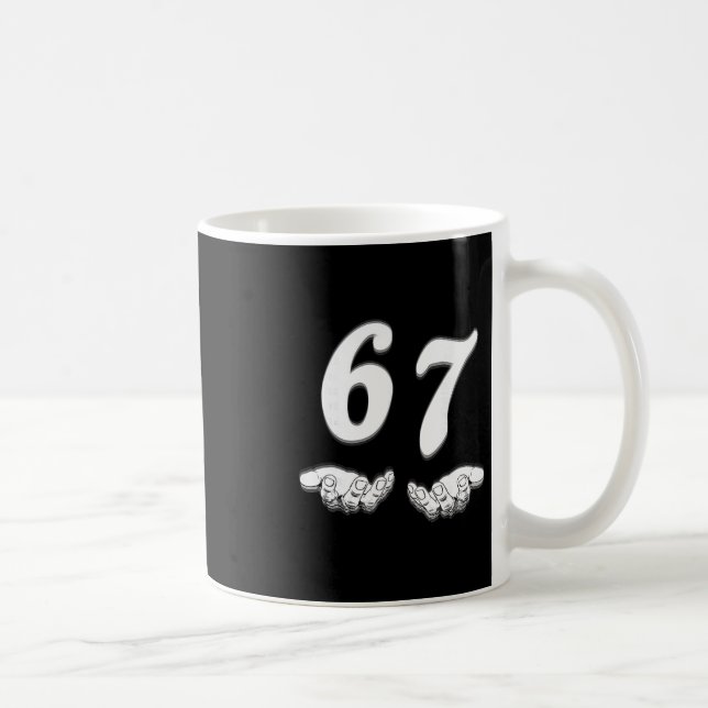 Mug 67 Six Sept Avec Mains Noir Et Blanc Art (Droite)