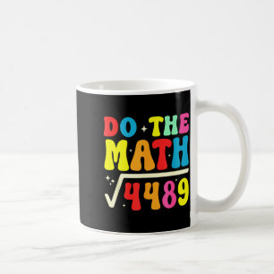 Mug 67e jour d'école faisons le calcul 67 racine carré