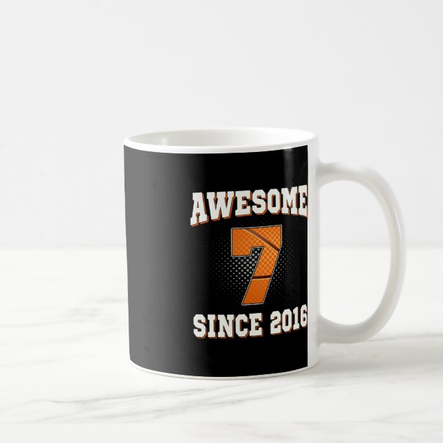 Mug 7e anniversaire Basketball 7 ans Awesome depuis (Droite)