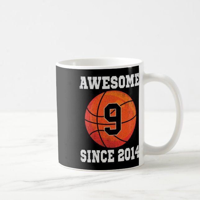 Mug 9e anniversaire Bysketbyll Lover 9 ans Vintage (Droite)