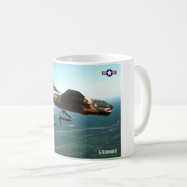 MUG A-7D CORSAIR II (Devant droit)