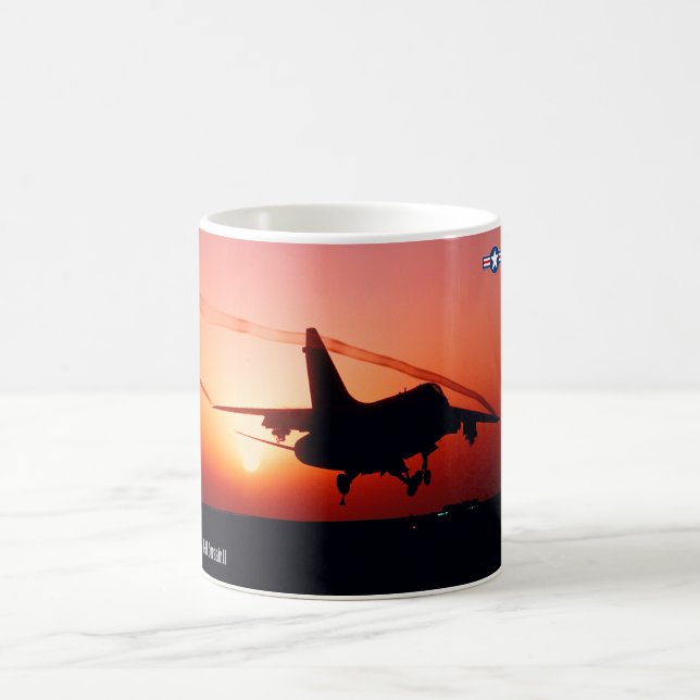 MUG A-7E CORSAIR II (Centre)