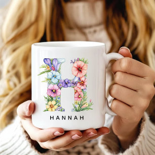 Mug à alphabet floral personnalisé pour elle, cade