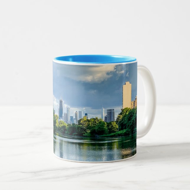 Mug à café à deux tons de Chicago Skyline (Devant droit)