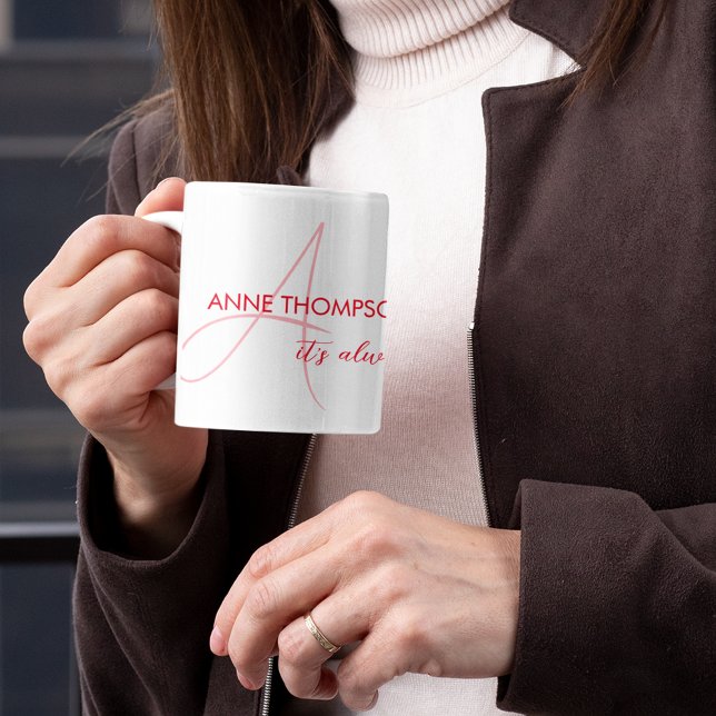 Mug à café avec nom rouge et initiale (monogramme) (Créateur téléchargé)