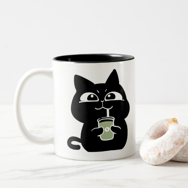 Mug à café avec un chat noir grassouillet mignon (Avec donut)