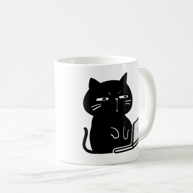 Mug à café avec un chat noir grassouillet mignon (Devant droit)