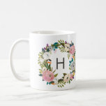 Mug à café monogramme floral<br><div class="desc">Couronne florale avec monogramme.</div>
