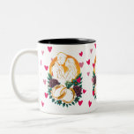 Mug à deux tons romantique Mariage<br><div class="desc">Commencez chaque matin avec un soupir de romance ! Cette tasse à deux tons haut de gamme présente une illustration époustouflante d'un couple aimant, des anneaux de mariage rayonnants et des accents floraux luxuriants - le tout dans un design vectoriel audacieux et semi-réaliste qui a l'air époustouflant sur n'importe quelle...</div>