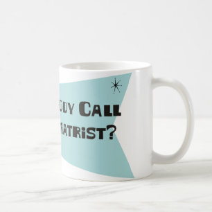 Mug A fait quelqu'un appel pour un pédicure