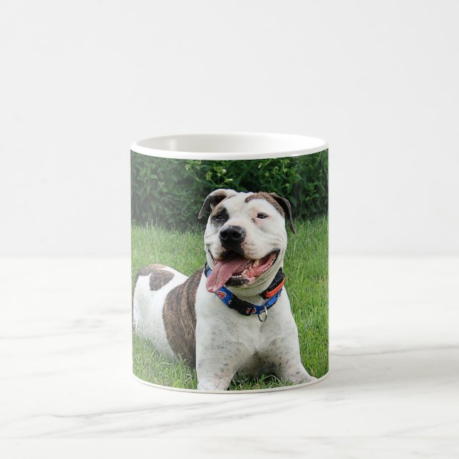 Mug À l'os de pitbull (Centre)