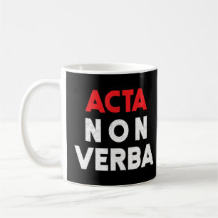 Mug Acta Non Verba Célèbre Latin Phrase Roman Rouge Et