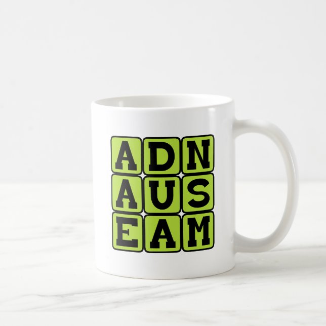 Mug Ad Nauseam, À un Degré Écœurant Expression Latine (Droite)