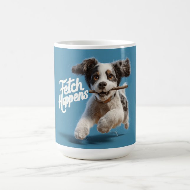 Mug Adorable Chiot Mid-Air Courir avec un bâton (Centre)