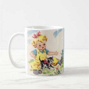 Mug adorable petite fille avec adorable petit chaton