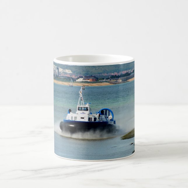 Mug Aéroglisseur arrivant à Ryde (Centre)