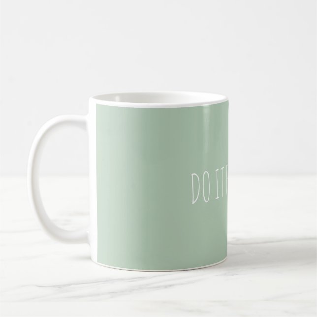 MUG AJOUTER UN TEXTE PERSONNALISÉ COULEUR VERTE (Gauche)