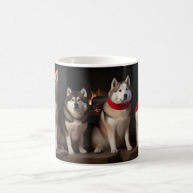 Mug Akita au coin du feu de Noël (Centre)