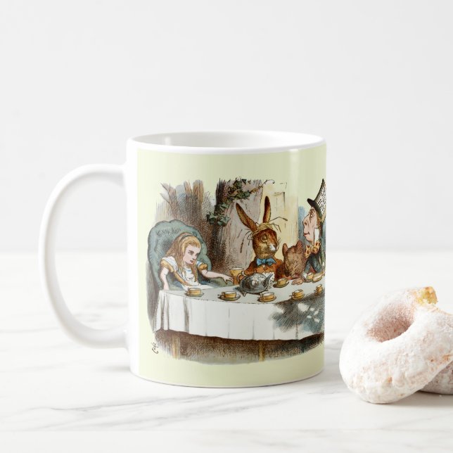 Mug Alice Mad Hatter Tea Party (Avec donut)