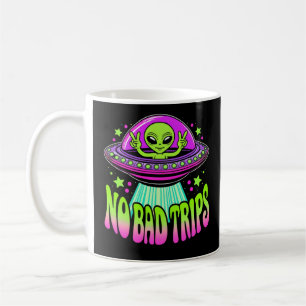 Mug alien dans une soucoupe volante