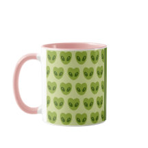 Alien vert mignon en forme de coeur Votre nom dans