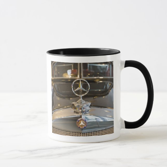 Mug Allemagne, Bade-Wurtemberg, Stuttgart. Mercedes (Droite)
