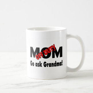 Mug Allez demandent à la grand-maman (la maman qui