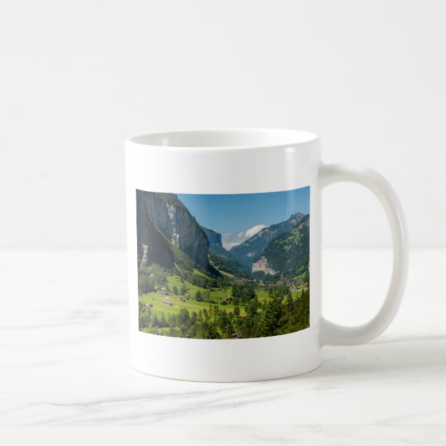 Mug Alpes de Lauterbrunnen - de Bernese - la Suisse (Droite)