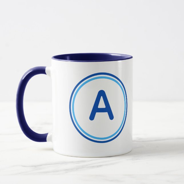Mug Alphabet de lettres rondes design cercle bleu (Gauche)