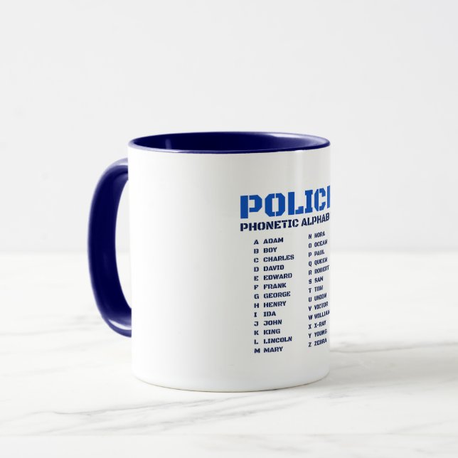 Mug Alphabet Phonétique A à Z de la police complète (Devant gauche)