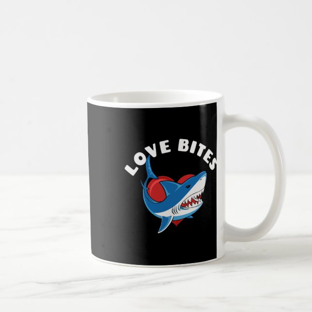 Mug Amour Morsures Drôle Saint-Valentin Requin Cœur Bl (Droite)