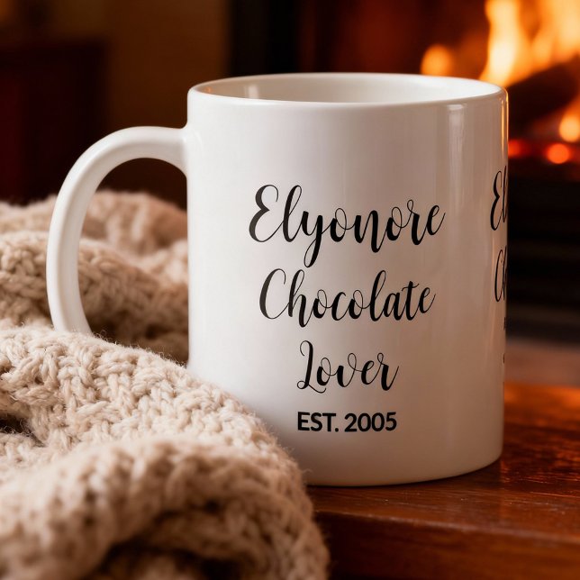 Mug Amoureux de chocolat Noir Script Nom Personnalisé  (Créateur téléchargé)