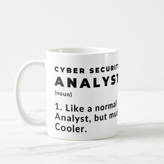 Mug Analyste en cybersécurité drôle cool (Gauche)