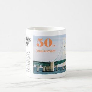 Mug Anniversaire de pont de Mackinac cinquantième